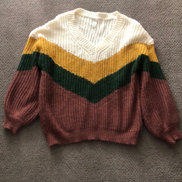 Vici Sweaters - Vici Collection v-neck sweater